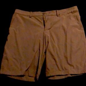 Lululemon commission shorts